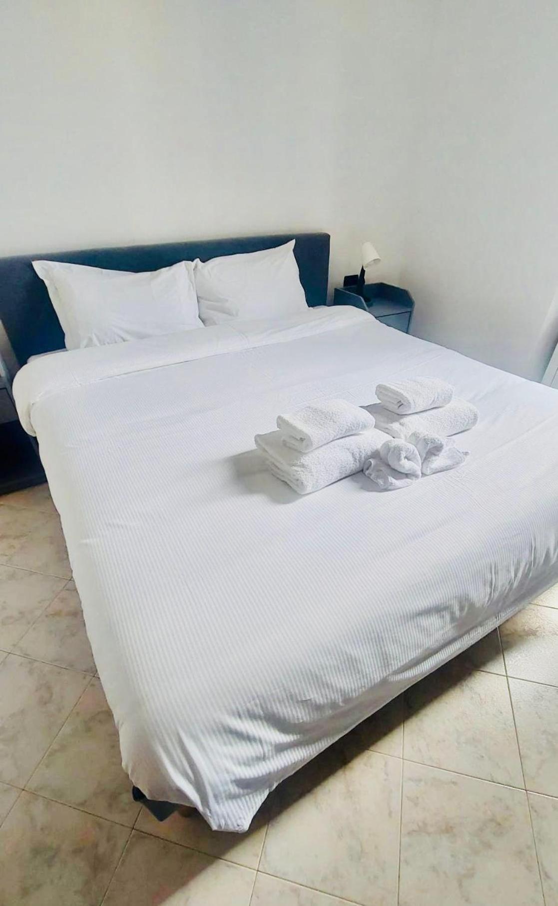 Milano Flat - Primaticcio Apartment ภายนอก รูปภาพ